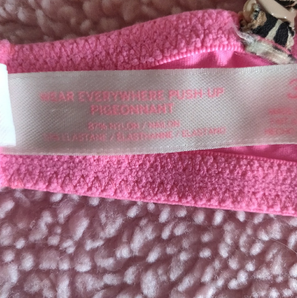 Victoria's Secret PINK Push Up Bra 32C - Picture 2 of 4